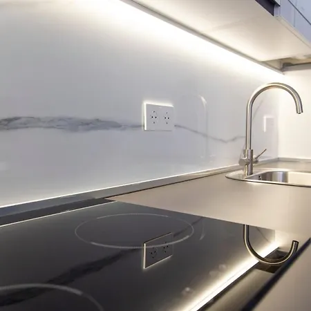 Tossa Sunny * טוסה דה מאר