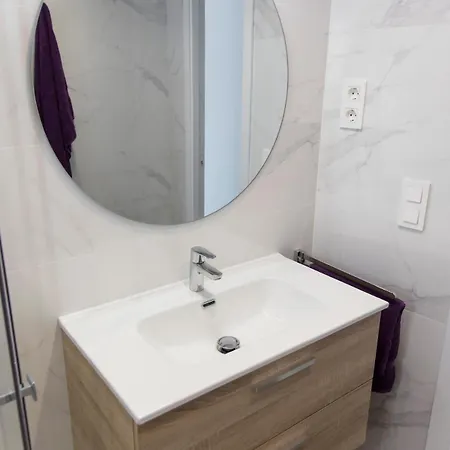 Tossa Sunny Apartman *